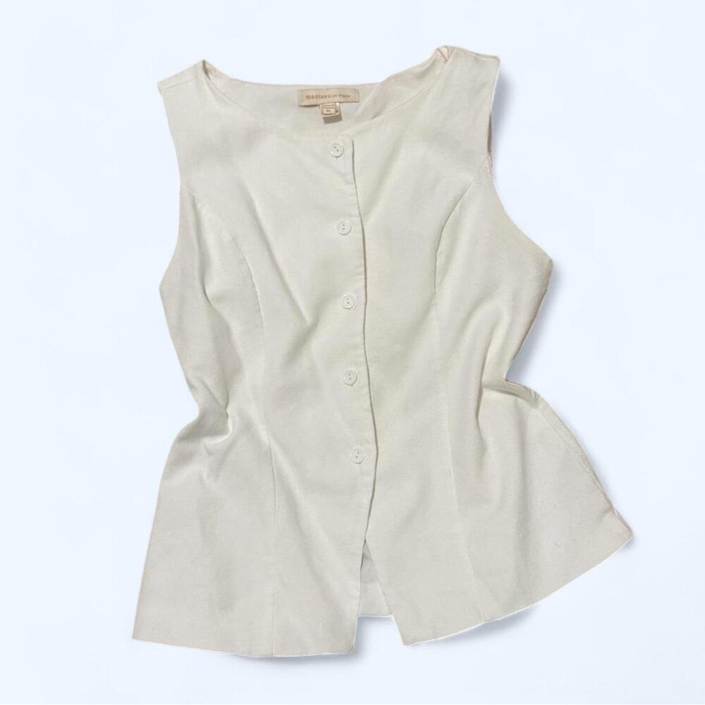 Monteau los angeles white button